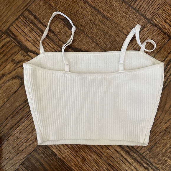 Babaton
Sculpt Knit Cami Cropped Tank - Picture 3 of 6